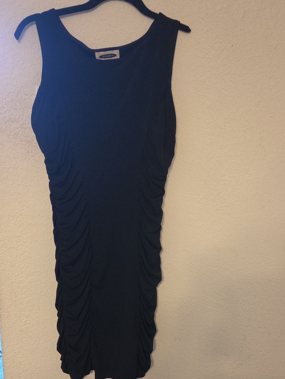 Sleeveless Black Ruched Midi Dress